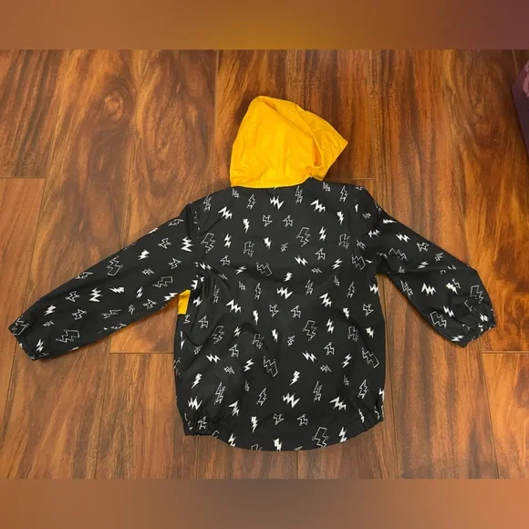 The North Face Rain Jacket - Picture 5 of 5